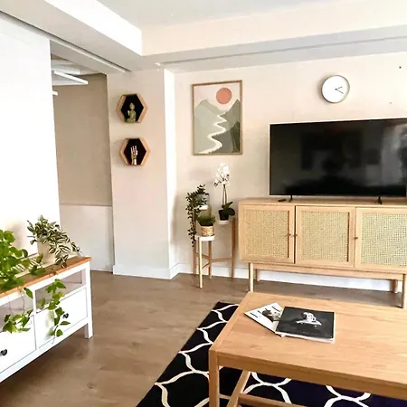 Luminoso Duplex Con Jardin Relax En Familia * Vigo